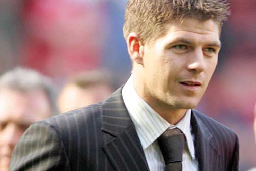 Stevie Gerrard-az Isten(i oldal)